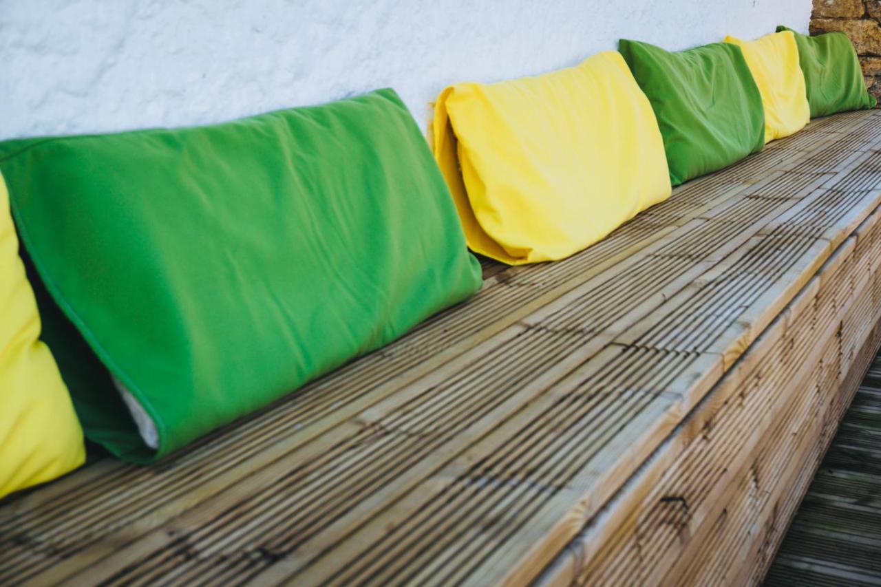 Oasis Backpackers Hostel Sintra Surf Colares Exteriér fotografie