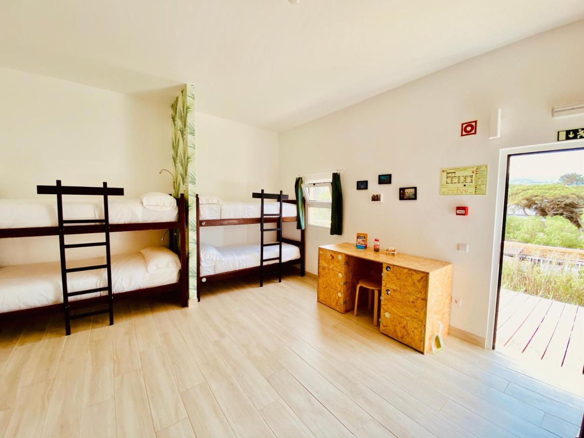 Oasis Backpackers Hostel Sintra Surf Colares Exteriér fotografie