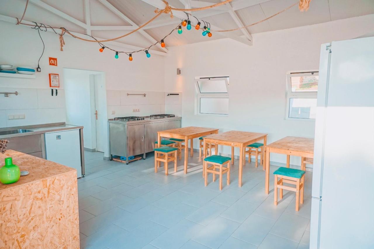 Oasis Backpackers Hostel Sintra Surf Colares Exteriér fotografie